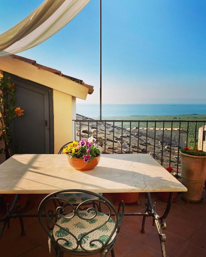 Villa In Gargano - Villa Basso Monte SantʼAngelo Εξωτερικό φωτογραφία