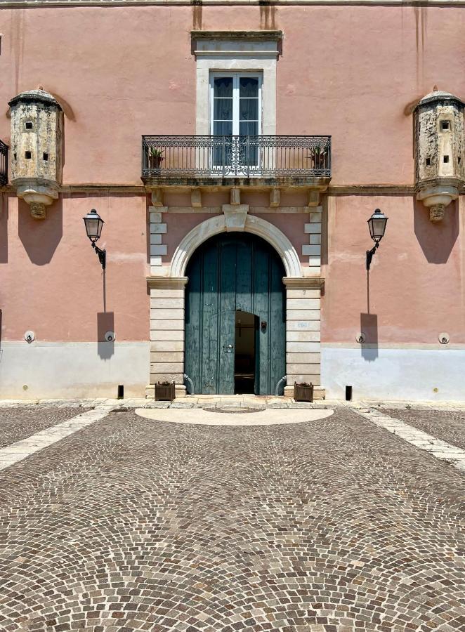 Villa In Gargano - Villa Basso Monte SantʼAngelo Εξωτερικό φωτογραφία