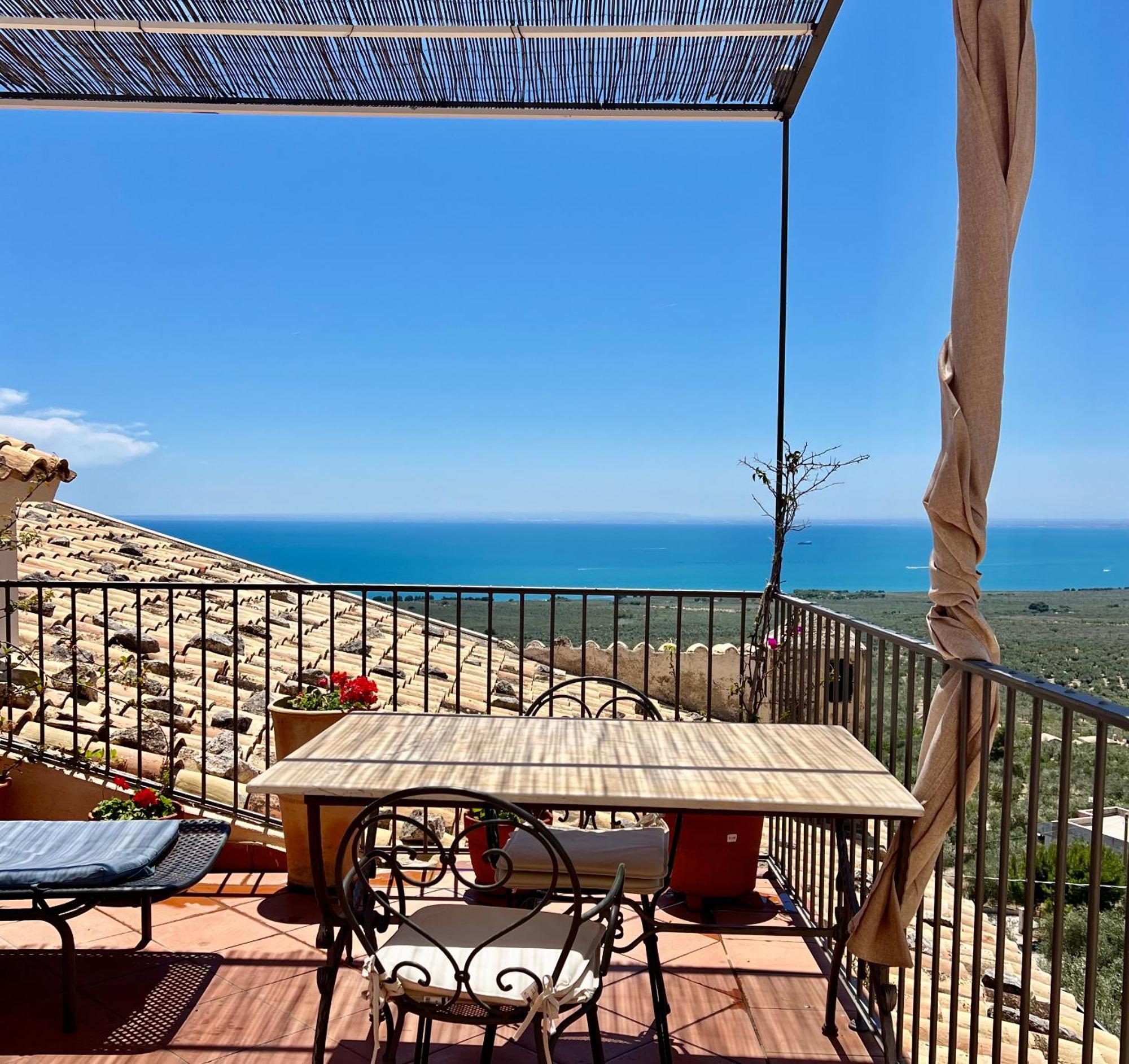 Villa In Gargano - Villa Basso Monte SantʼAngelo Εξωτερικό φωτογραφία