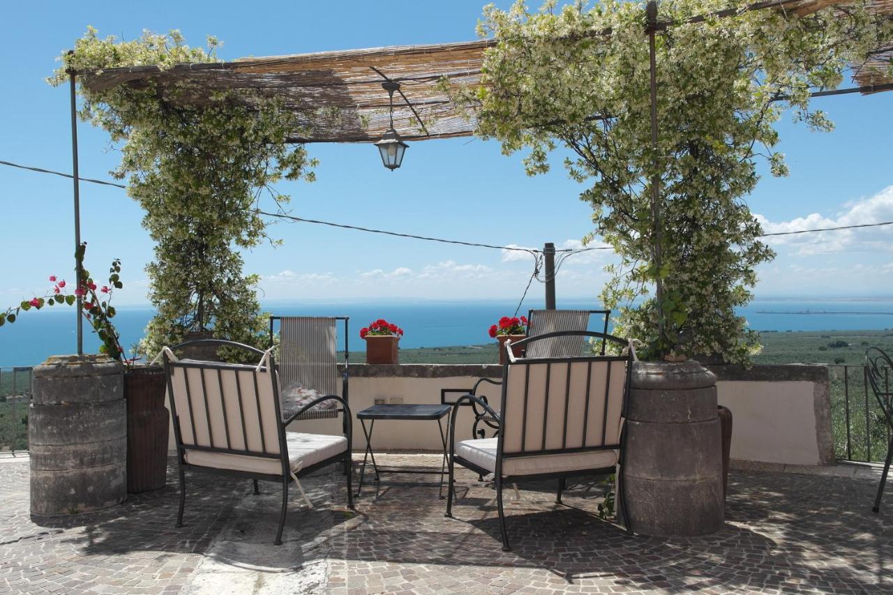 Villa In Gargano - Villa Basso Monte SantʼAngelo Εξωτερικό φωτογραφία